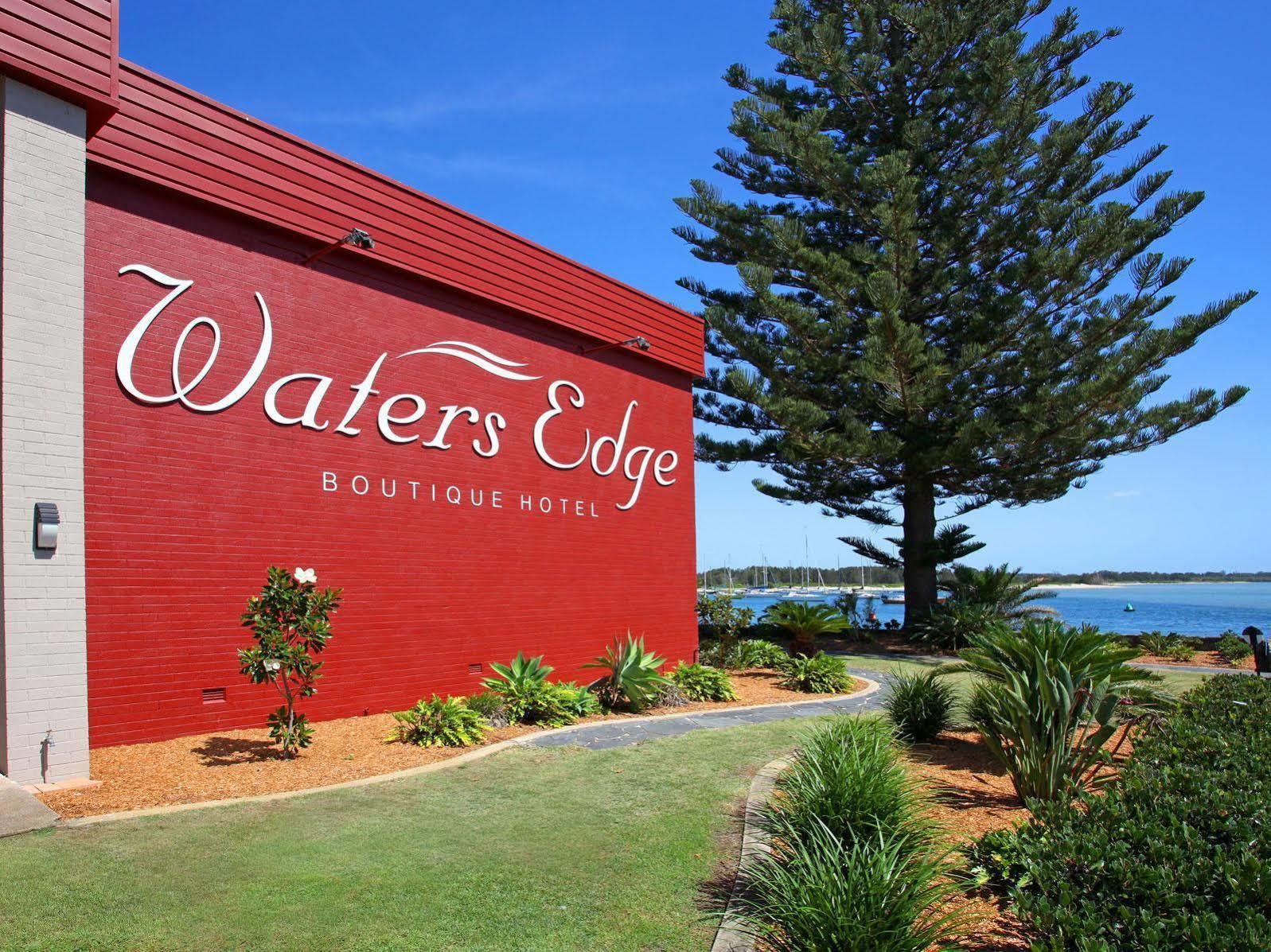 Comfort Resort Waters Edge Port Macquarie Exterior photo