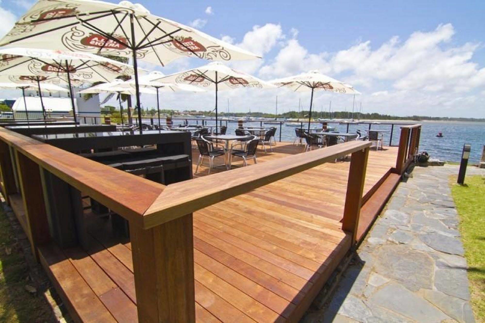 Comfort Resort Waters Edge Port Macquarie Exterior photo
